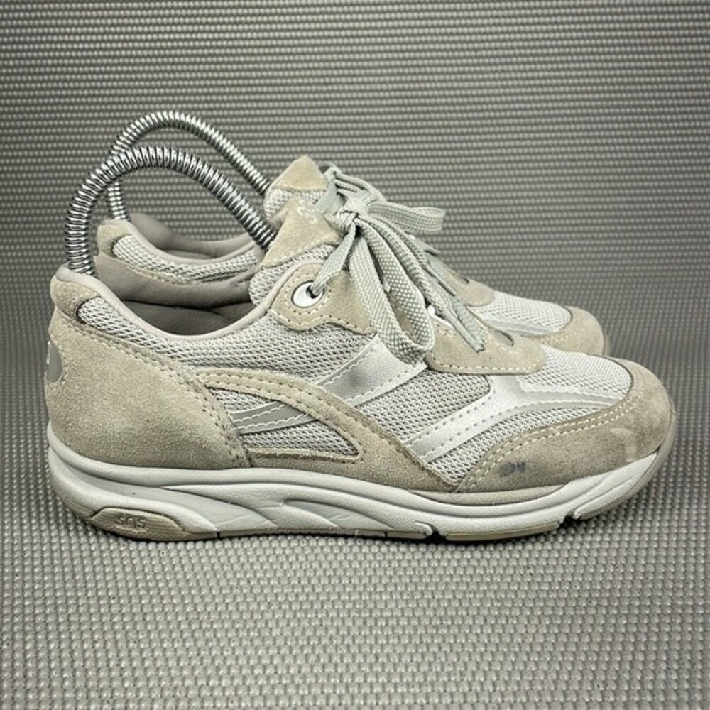SAS Women’s Athletic Shoes / Sneakers Size 5M